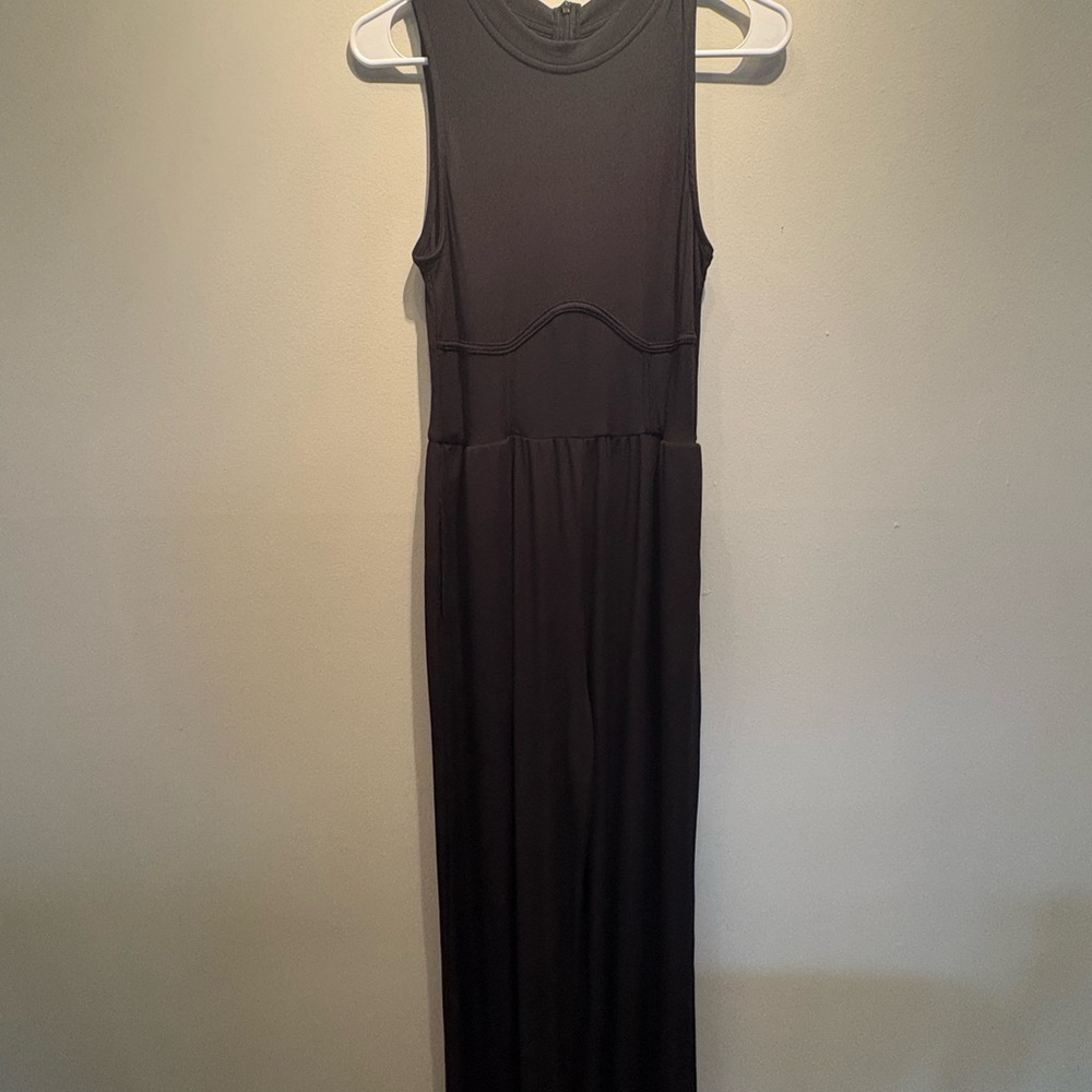 Elegant Black Sleeveless Romper